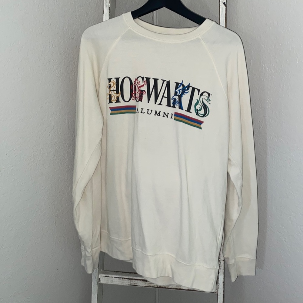 Hogwarts crewneck beige sweater Size Large